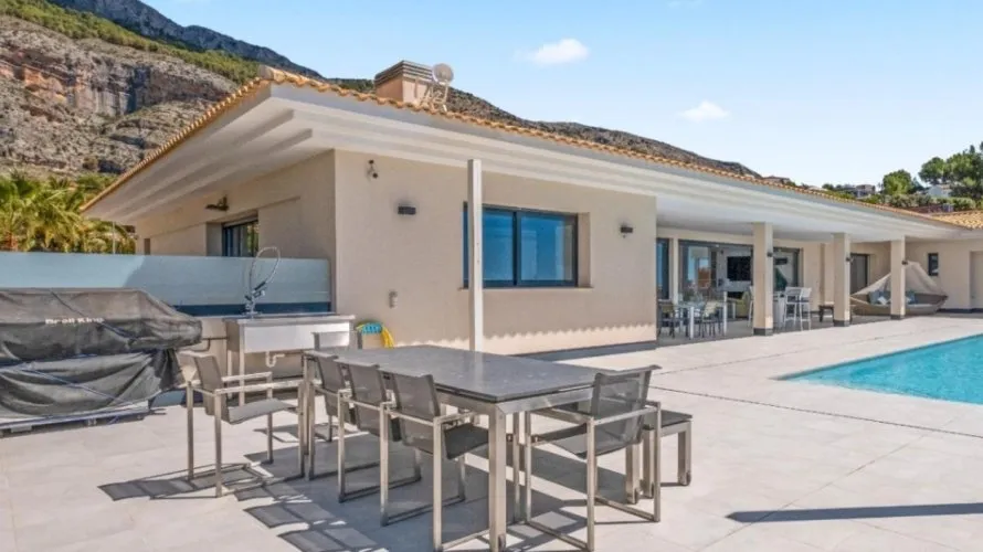 Villa de 5 chambres à Zona Altea Hills, Spain No. 935 № 24