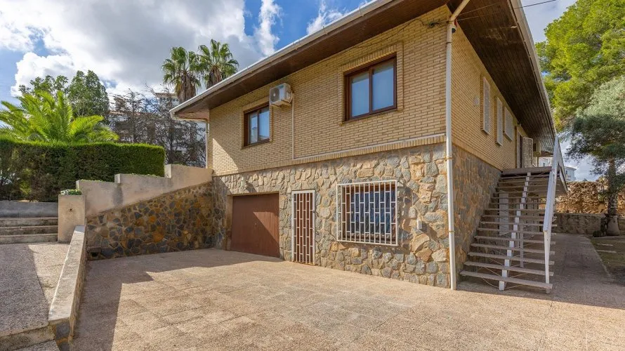 Villa de 5 chambres à Campoamor, Spain No. 1073 № 1