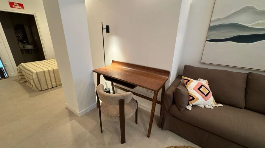 Commercial property de 1 chambre à Valencia, Spain No. 1385 № 4