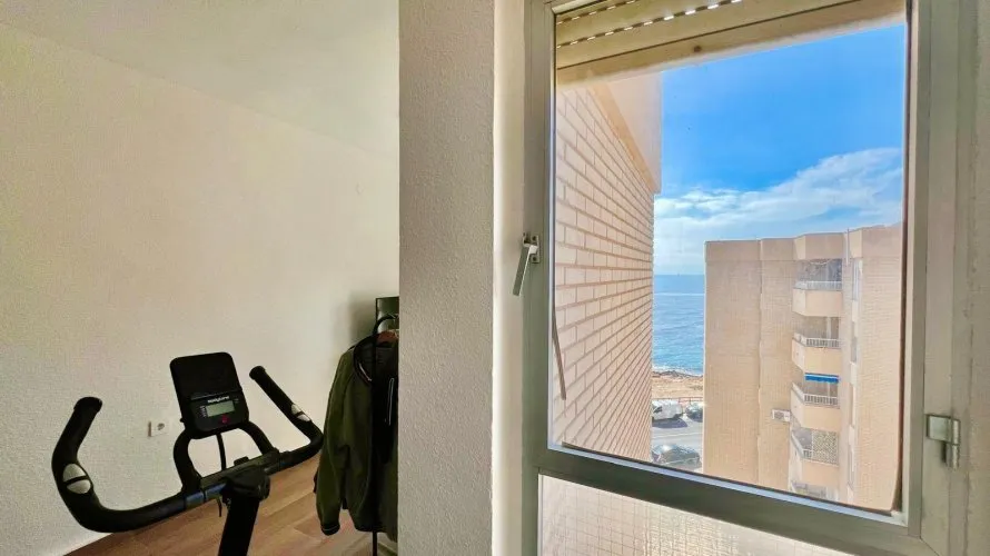 Penthouse de 2 chambres à Torrevieja, Spain No. 1080 № 24
