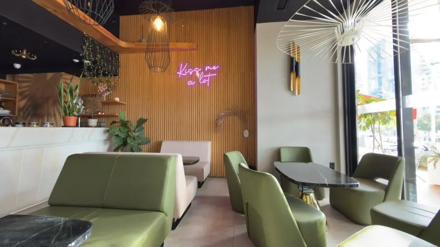 Commercial property de 290m² à Benidorm, Spain No. 241 № 23