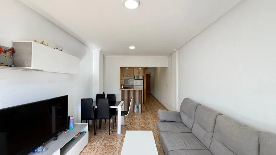 Apartment de 2 chambres à Torrevieja, Spain No. 2828 № 11