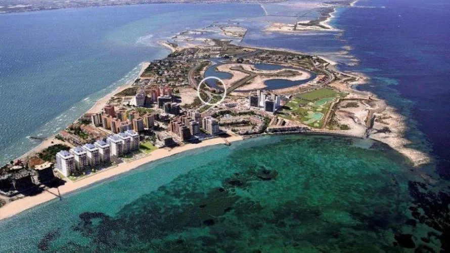 Villa de 3 chambres à La Manga del Mar Menor, Spain No. 278 № 8