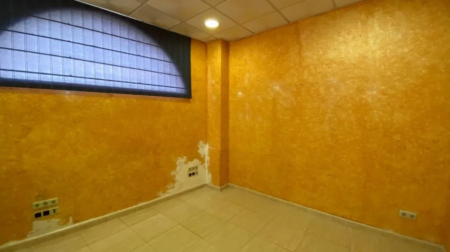 Commercial property de 140m² à Villafranqueza, Spain No. 2704 № 8