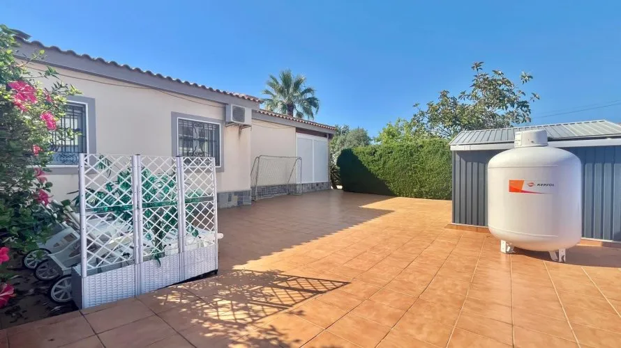 Villa de 3 chambres à Torrevieja, Spain No. 776 № 12