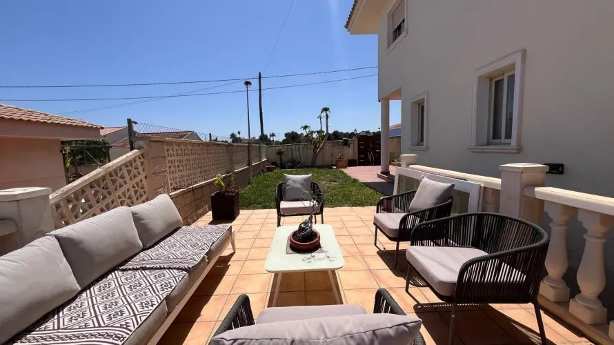 Apartment de 4 chambres à L'Alfàs del Pi, Spain No. 1079 № 1