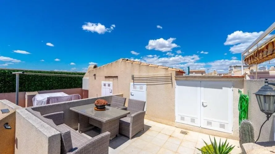 House de 2 chambres à Torrevieja, Spain No. 926 № 5
