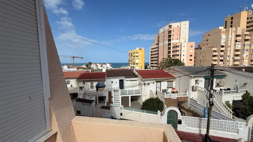 Apartment de 44m² à Torrevieja, Spain No. 2864 № 1