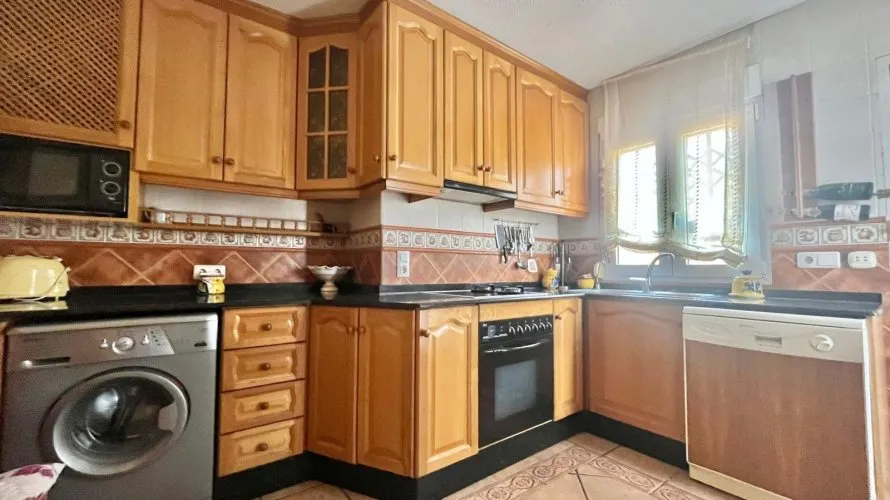 Apartment de 2 chambres à Torrevieja, Spain No. 1114 № 13