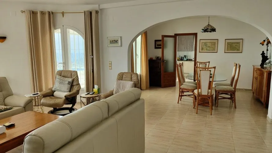 Villa de 209m² à Benitachell, Spain No. 1326 № 12
