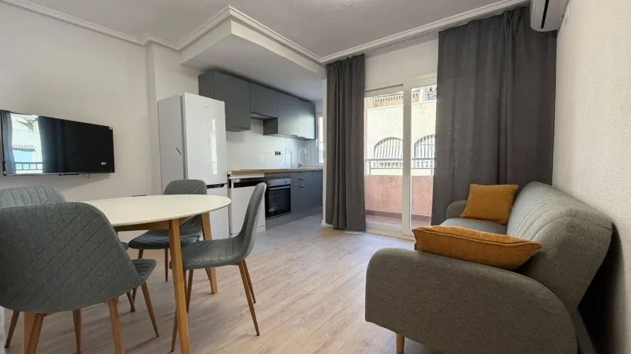 Apartment de 2 chambres à Torrevieja, Spain No. 2903 № 8