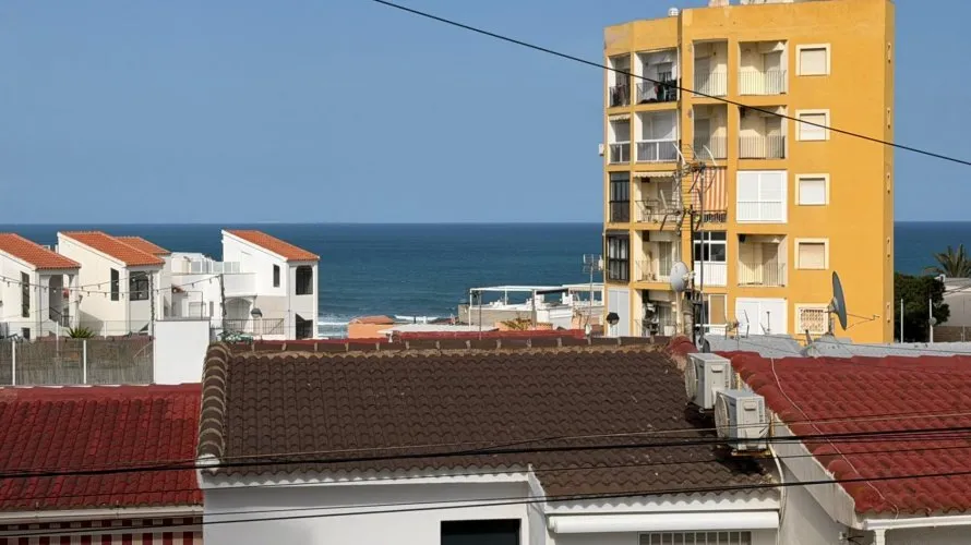 Apartment de 44m² à Torrevieja, Spain No. 2864 № 2
