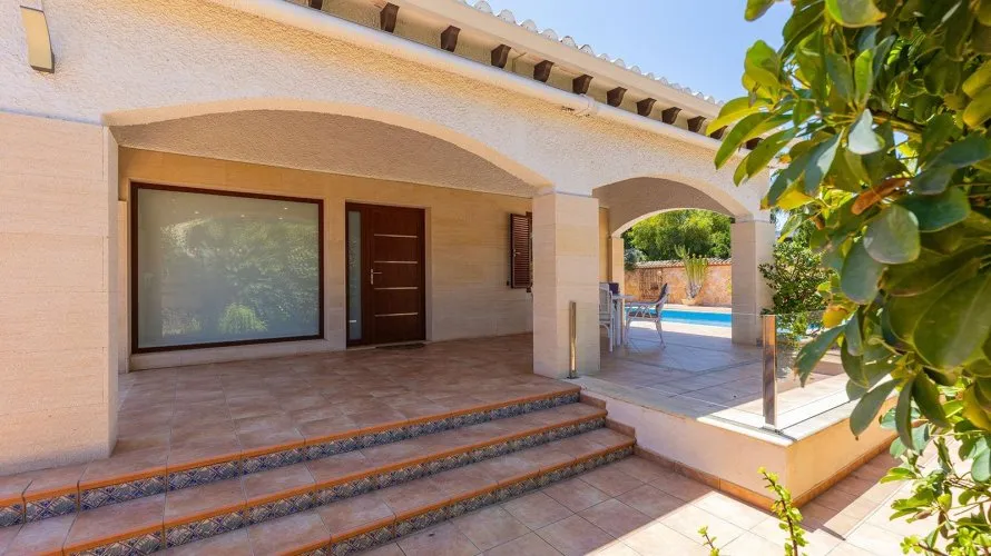 Villa de 4 chambres à Alicante, Spain No. 780 № 23