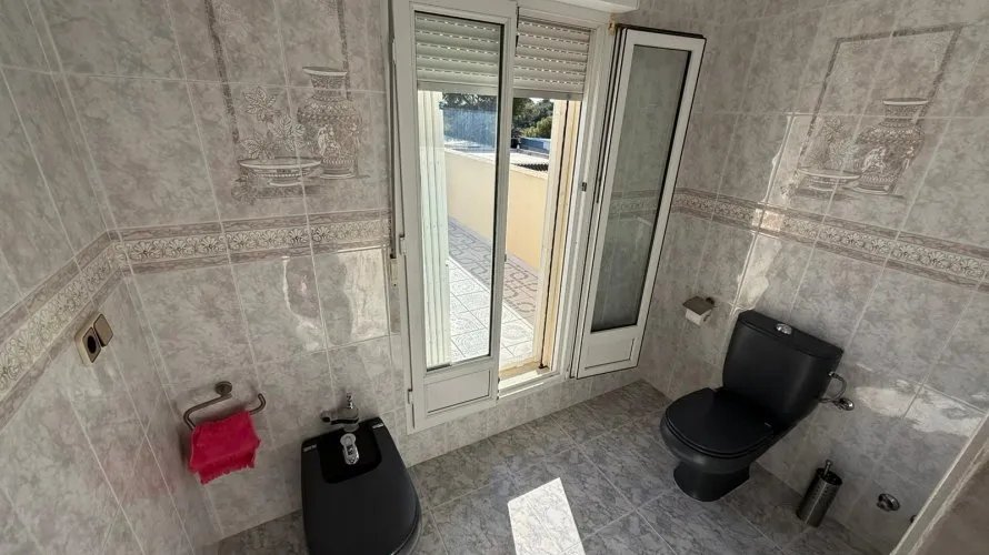Villa de 4 chambres à Villamartin, Spain No. 1155 № 7