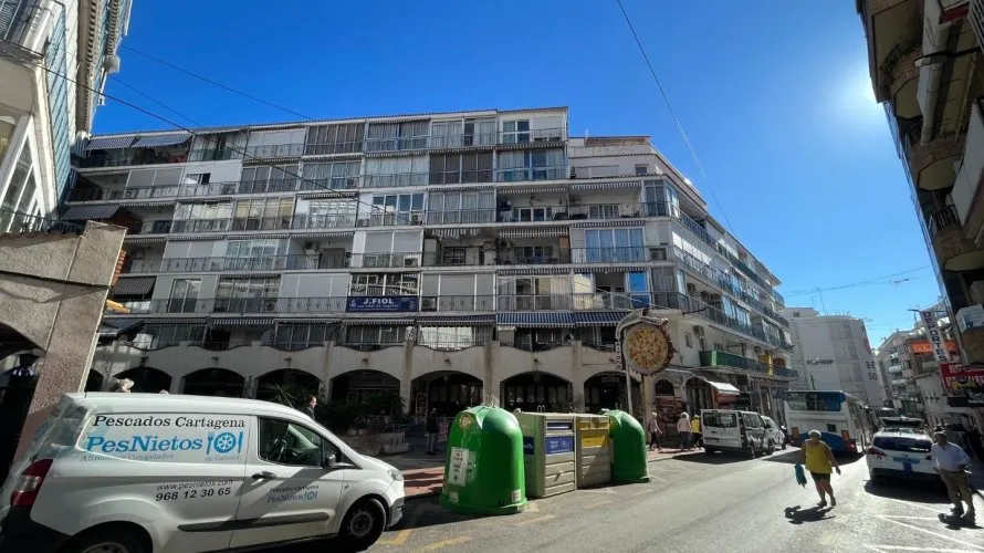 Commercial property de 347m² à Benidorm, Spain No. 536 № 17