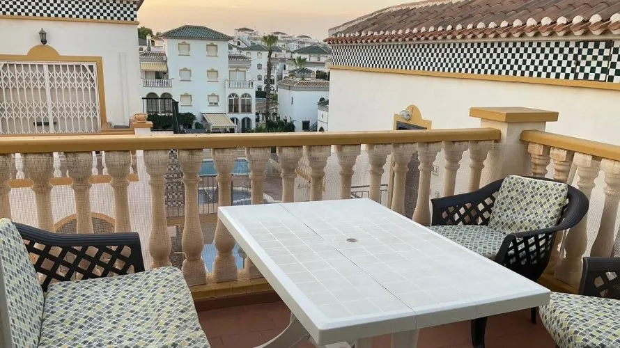 Apartment de 3 chambres à Torrevieja, Spain No. 831 № 1
