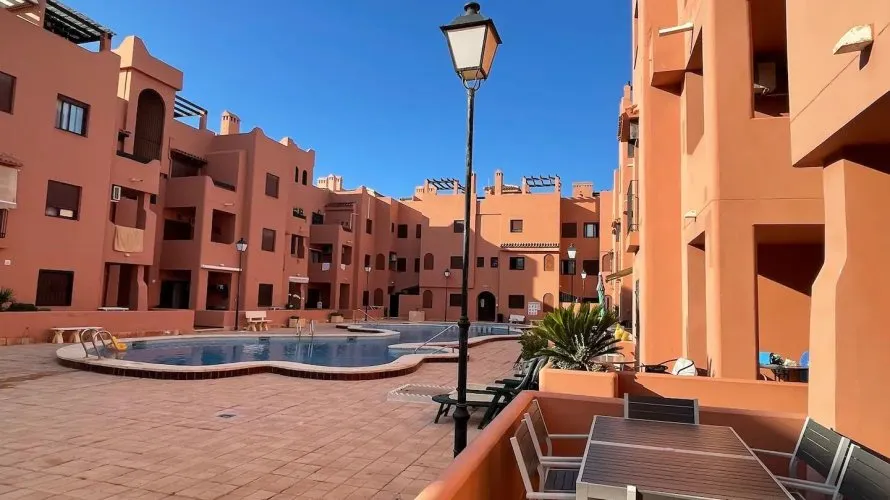 Apartment de 2 chambres à Torrevieja, Spain No. 989