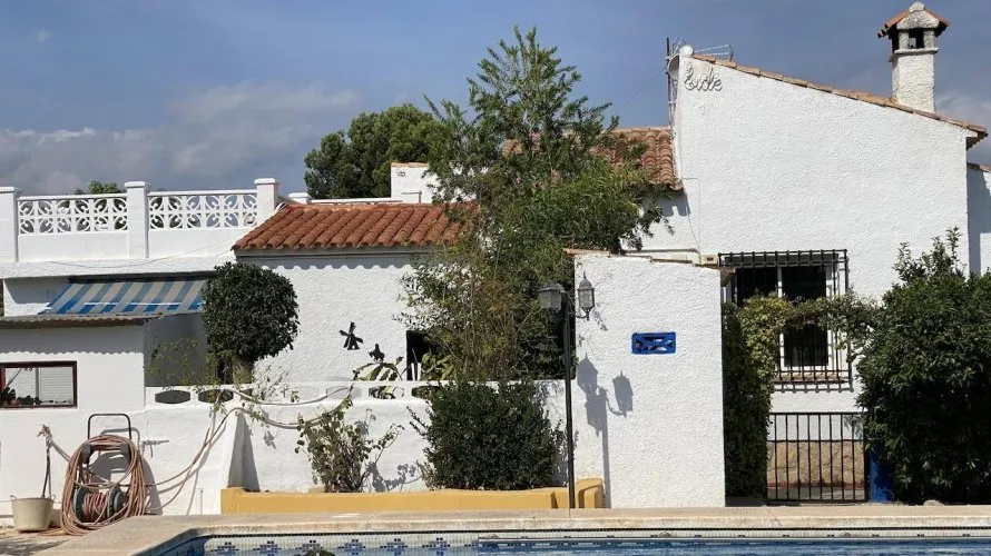 Villa de 4 chambres à L'Alfàs del Pi, Spain No. 469 № 6
