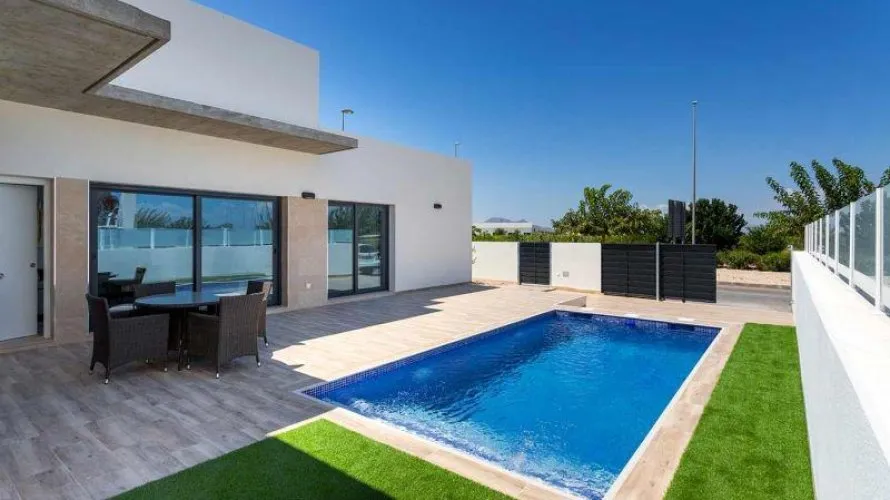 Villa de 3 chambres à Daya Nueva, Spain No. 285 № 24