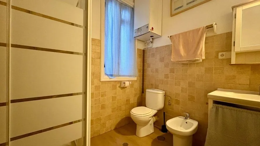 Apartment de 2 chambres à Madrid, Spain No. 1089 № 18
