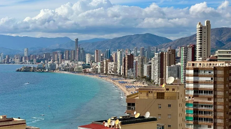 Apartment de 64m² à Benidorm, Spain No. 660