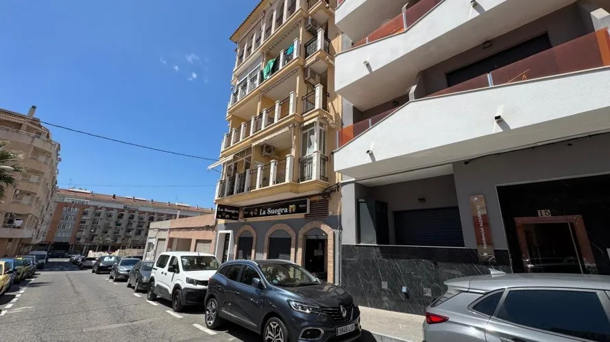 Commercial property de 159m² à Torrevieja, Spain No. 2744 № 28