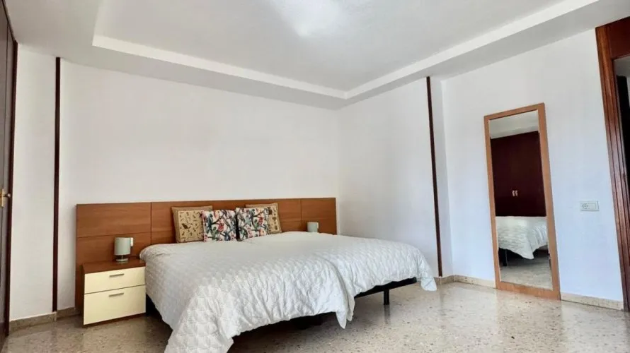 Apartment de 2 chambres à Benidorm, Spain No. 880 № 25