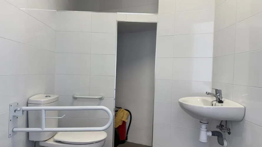 Office de 50m² à Torrevieja, Spain No. 1084 № 20