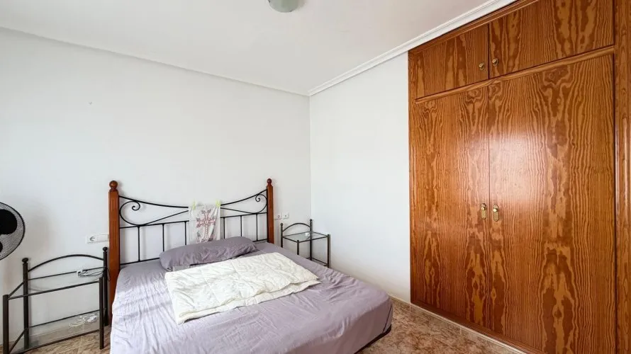 Apartment de 2 chambres à Torrevieja, Spain No. 2828 № 9