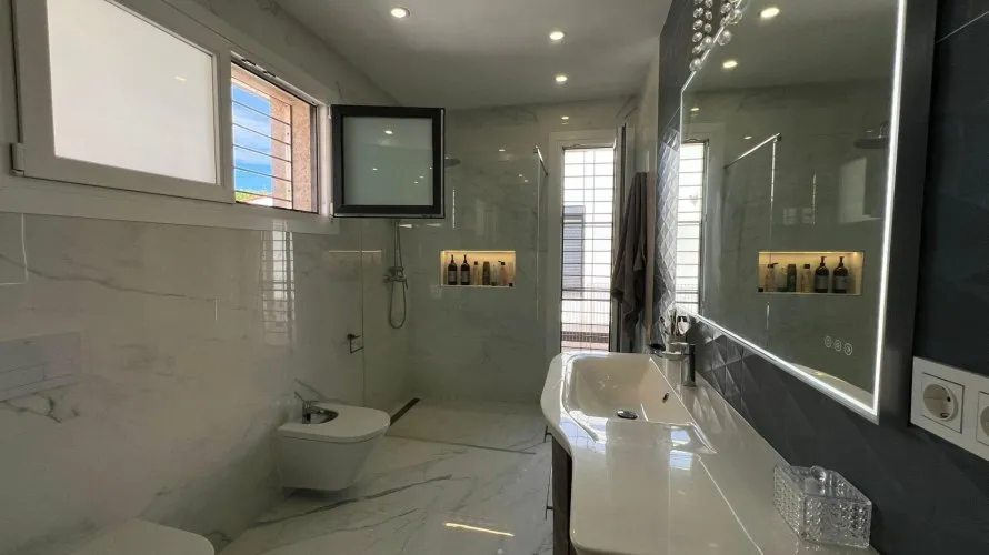 Villa de 5 chambres à La Mata, Spain No. 643 № 20