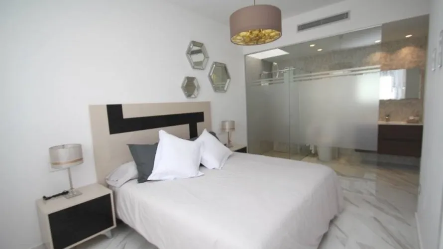 Villa de 168m² à Campoamor, Spain No. 255 № 3