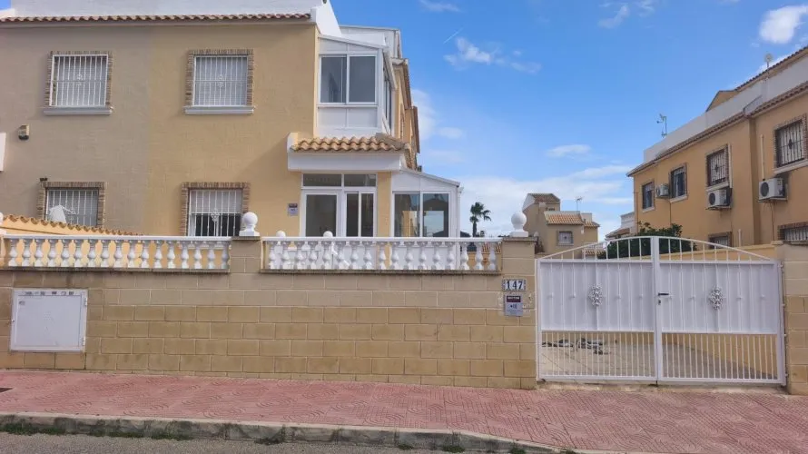 House de 3 chambres à Rojales, Spain No. 1028