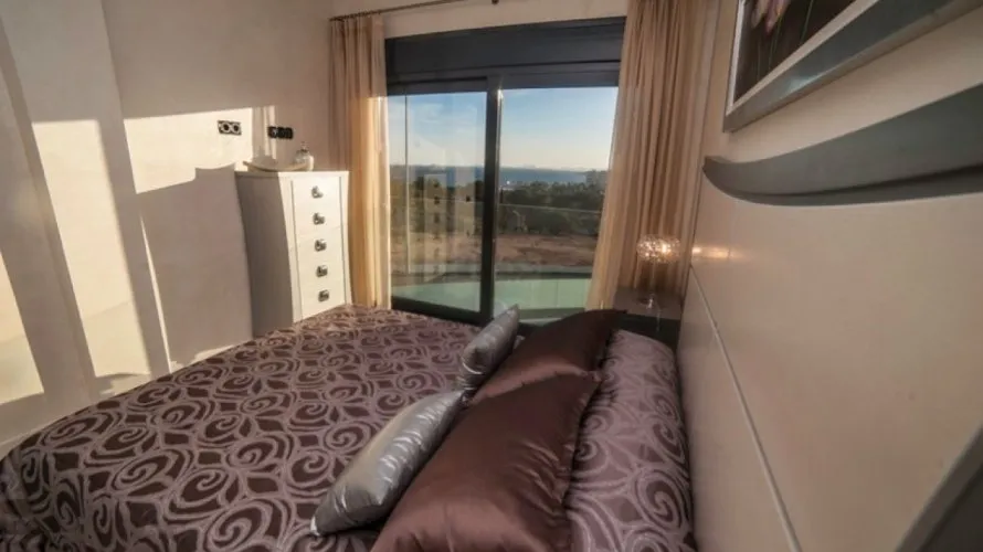 Villa de 157m² à La Zenia, Spain No. 258 № 19
