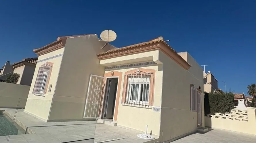Villa de 2 chambres à Torreblanca, Spain No. 144 № 9