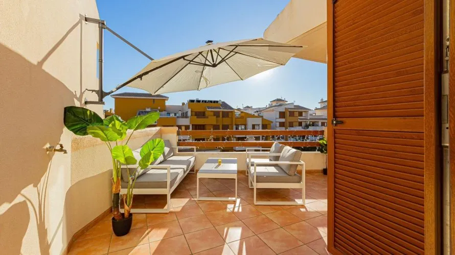 Apartment de 2 chambres à Torrevieja, Spain No. 563 № 18