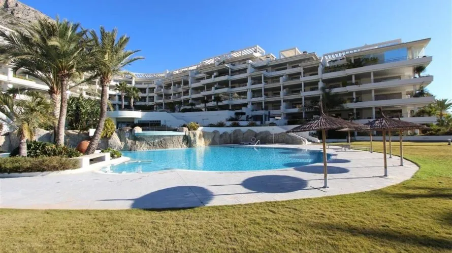 Apartment de 260m² à El Mascarat, Spain No. 970 № 6