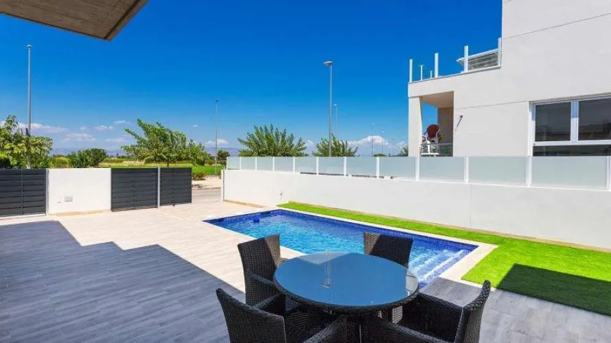 Villa de 3 chambres à Daya Nueva, Spain No. 285 № 23