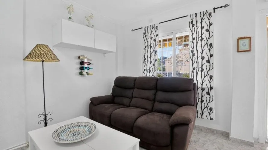 House de 2 chambres à Torrevieja, Spain No. 926 № 19