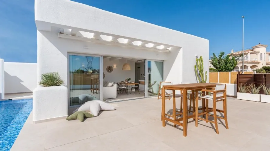Villa de 3 chambres à Los Alcazares, Spain No. 866 № 26