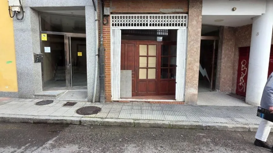 Commercial property de 86m² à Oviedo, Spain No. 2735 № 27