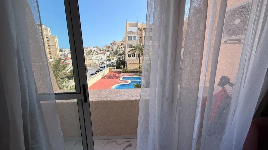 Apartment de 44m² à Torrevieja, Spain No. 2864 № 6