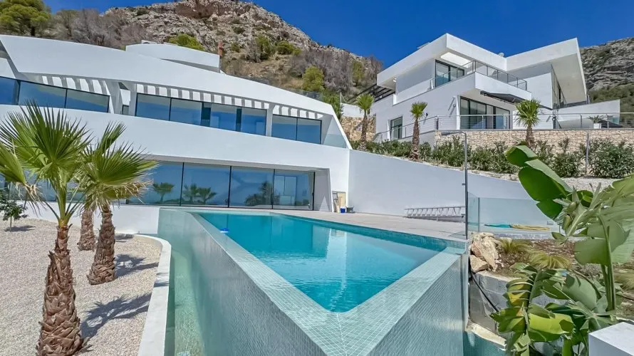 Villa de 4 chambres à Zona Altea Hills, Spain No. 975 № 15