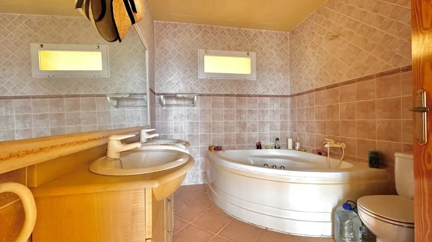 Villa de 5 chambres à Zona Altea Hills, Spain No. 516 № 12