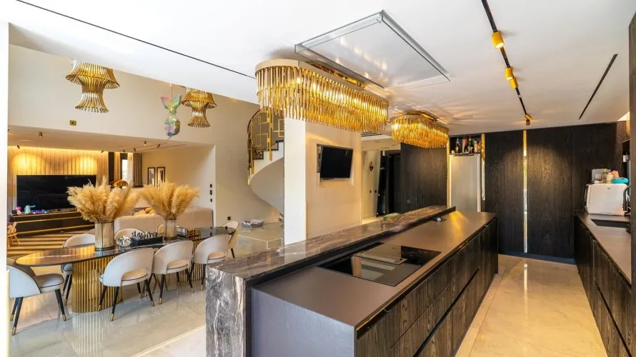 Villa de 4 chambres à Pozuelo de Alarcon, Spain No. 1221 № 12