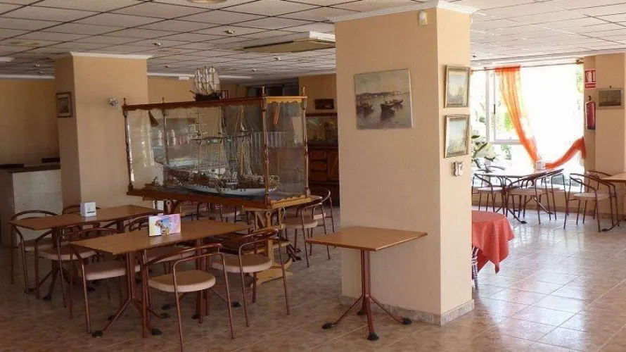 Commercial property de 400m² à Torrevieja, Spain No. 584 № 13