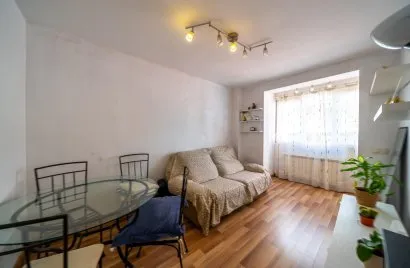 Apartment de 2 chambres à Madrid, Spain No. 893