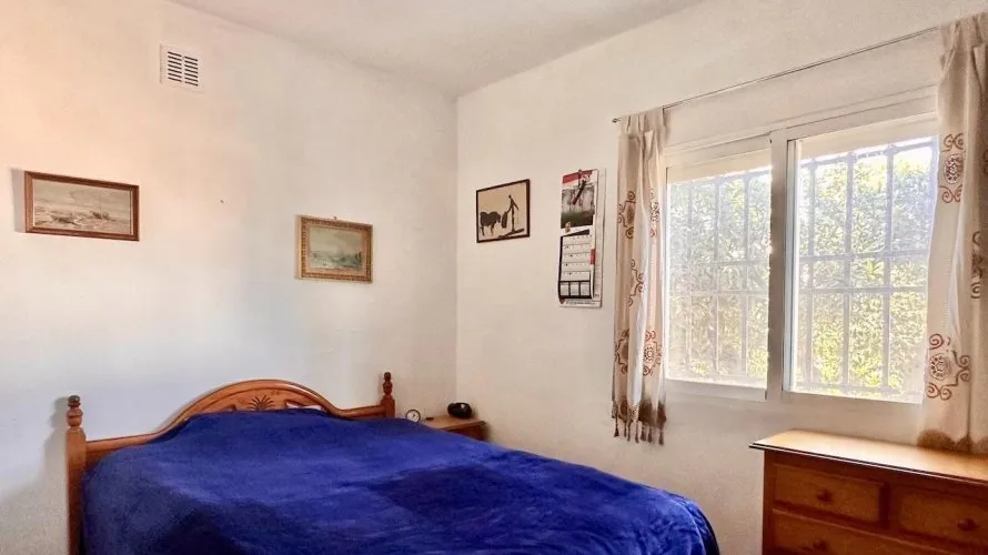 Villa de 4 chambres à L'Alfàs del Pi, Spain No. 469 № 14