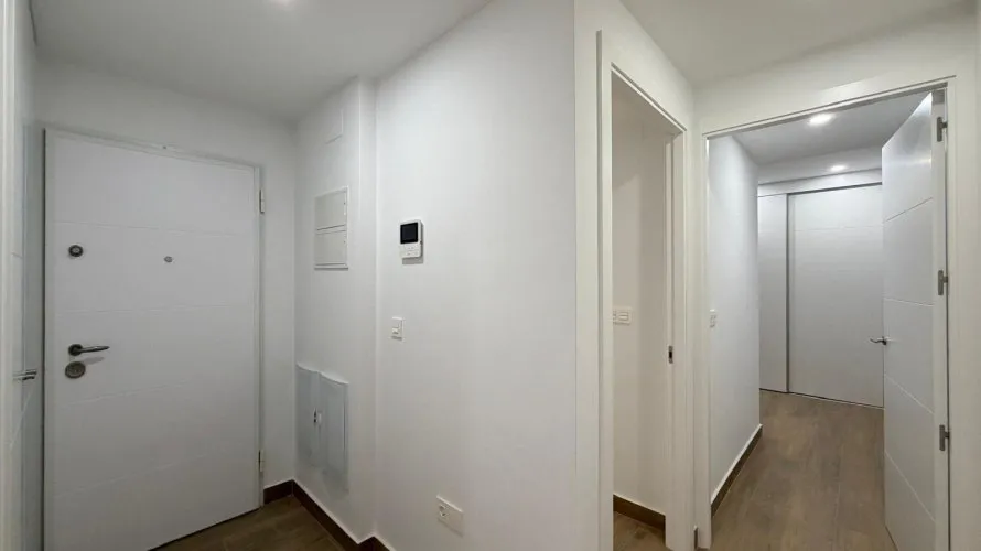 Apartment de 2 chambres à Torrevieja, Spain No. 1629