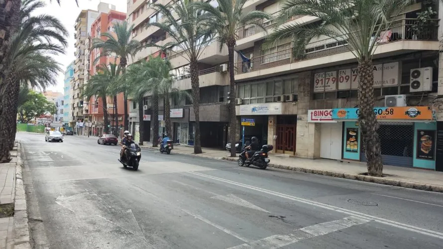 Commercial property de 560m² à Alicante, Spain No. 960 № 12