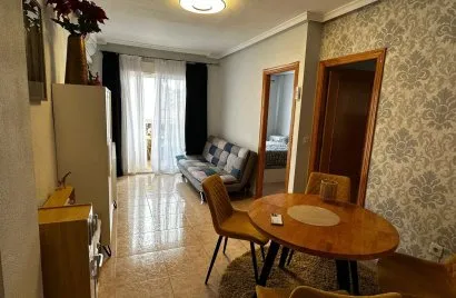 Apartment de 2 chambres à Torrevieja, Spain No. 2794